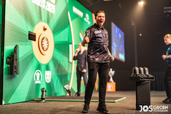 Bradley van der Velden Jos Groen